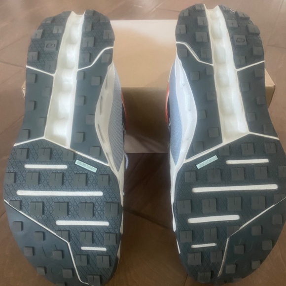 Mens Sneakers - Picture 4 of 7